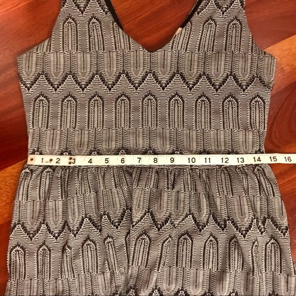 LUCKY BRAND Sleeveless V-Neck Fit-And-Flare Mini Dress Women's Small - Picture 12 of 12